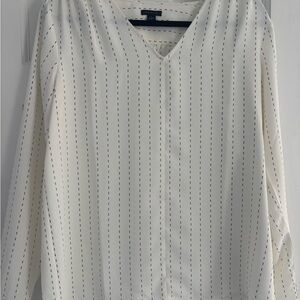 Ann Taylor v-neck blouse